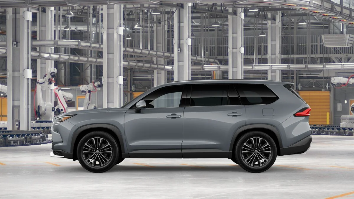 New 2026 Cement Toyota MAX Platinum image 4