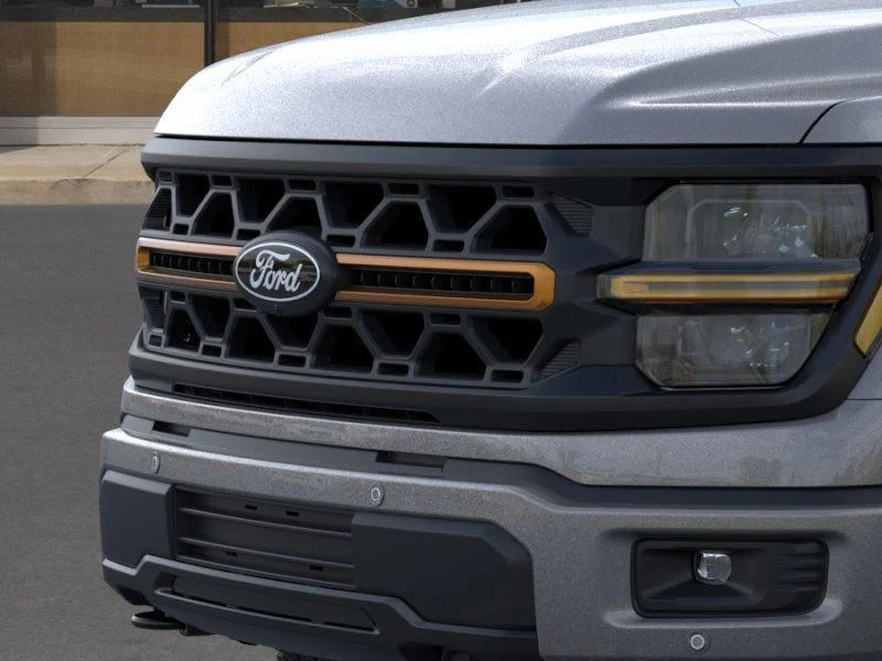 New 2026 Carbonized Gray Metallic Ford Tremor® image 18
