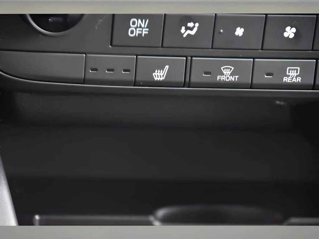2026 Subaru Outback Limited - Photo 36