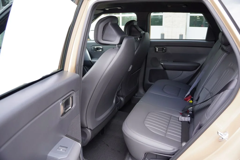 New 2027 Terrain Brown / Black Roof Kia X-Line S image 11
