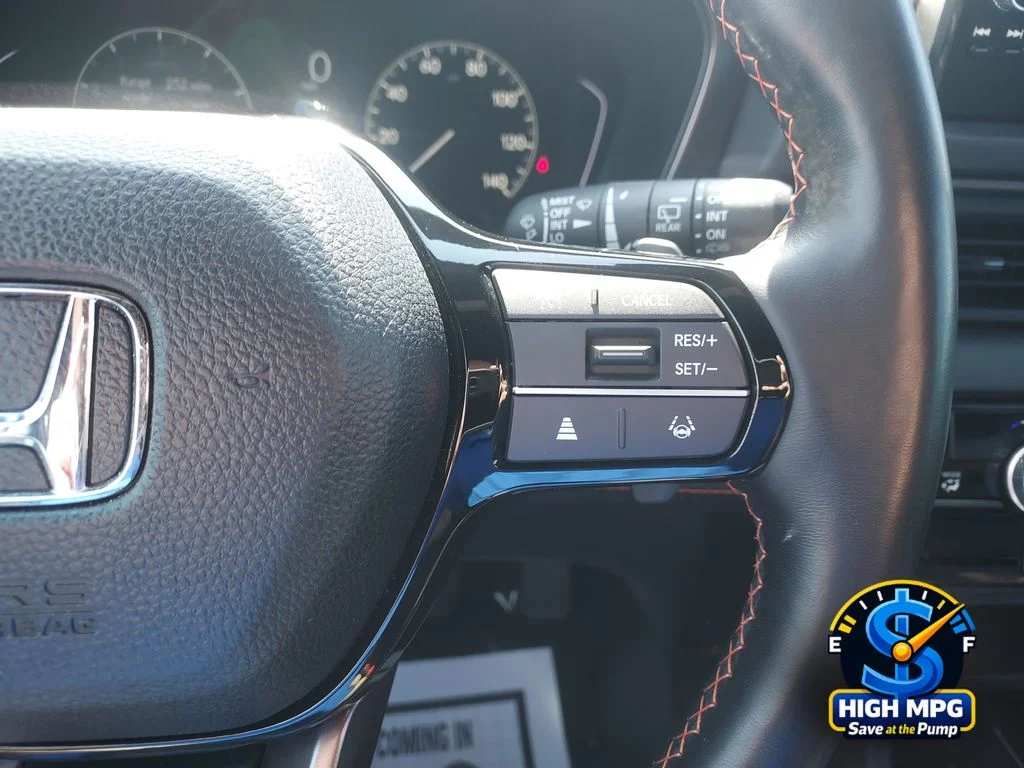 Certified Used 2025 Silver Honda TrailSport image 17