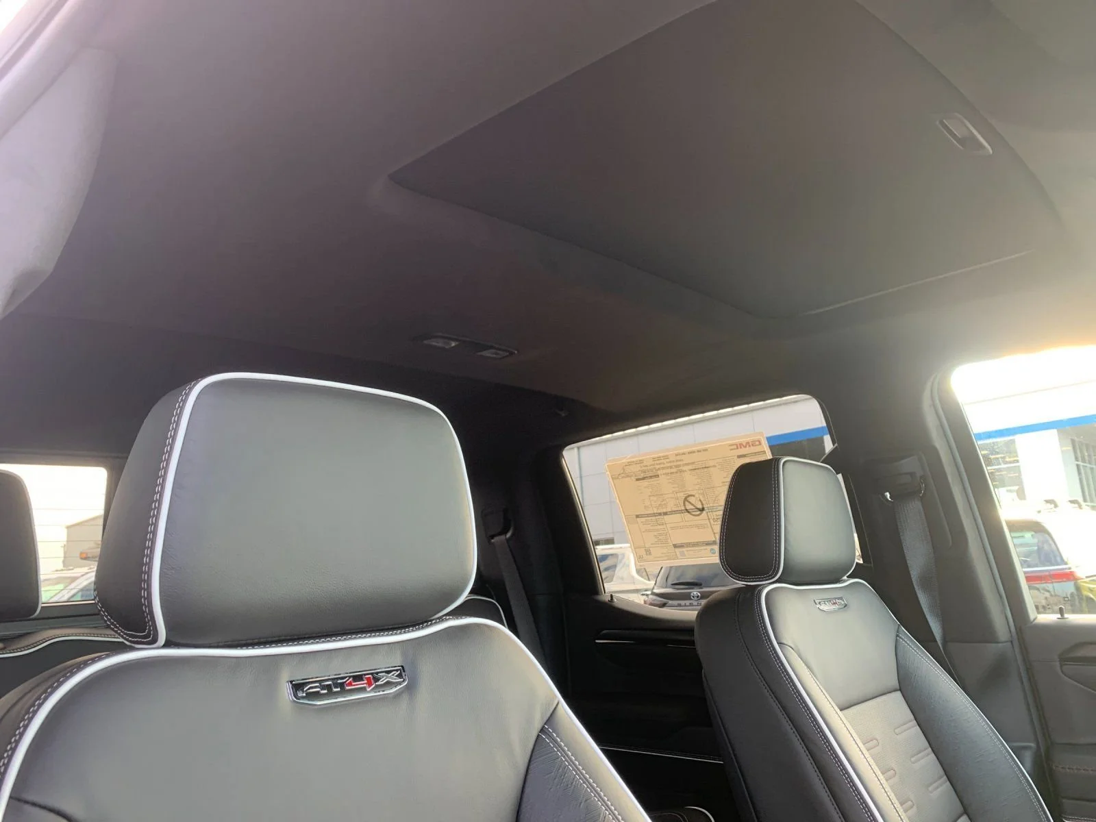 2026 GMC Sierra 1500 AT4X - Photo 17