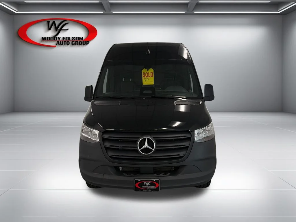 Used 2025 Black Mercedes-Benz Cargo 170 WB image 2