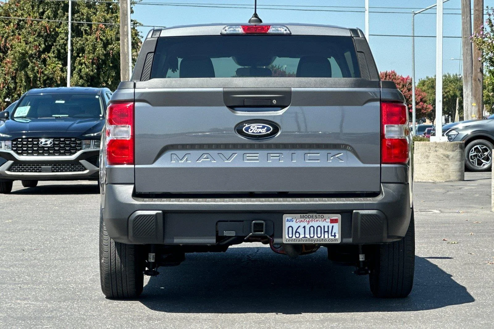 Used 2025 Carbonized Gray Metallic Ford XLT image 5