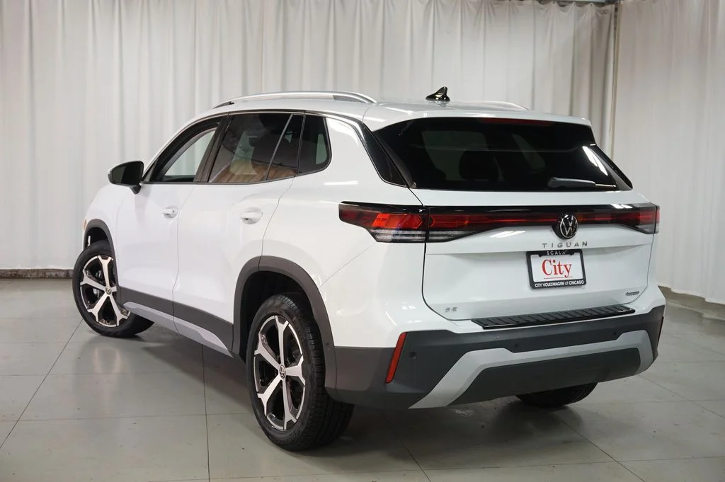New 2026 White/off-white Volkswagen 2.0T SE image 7