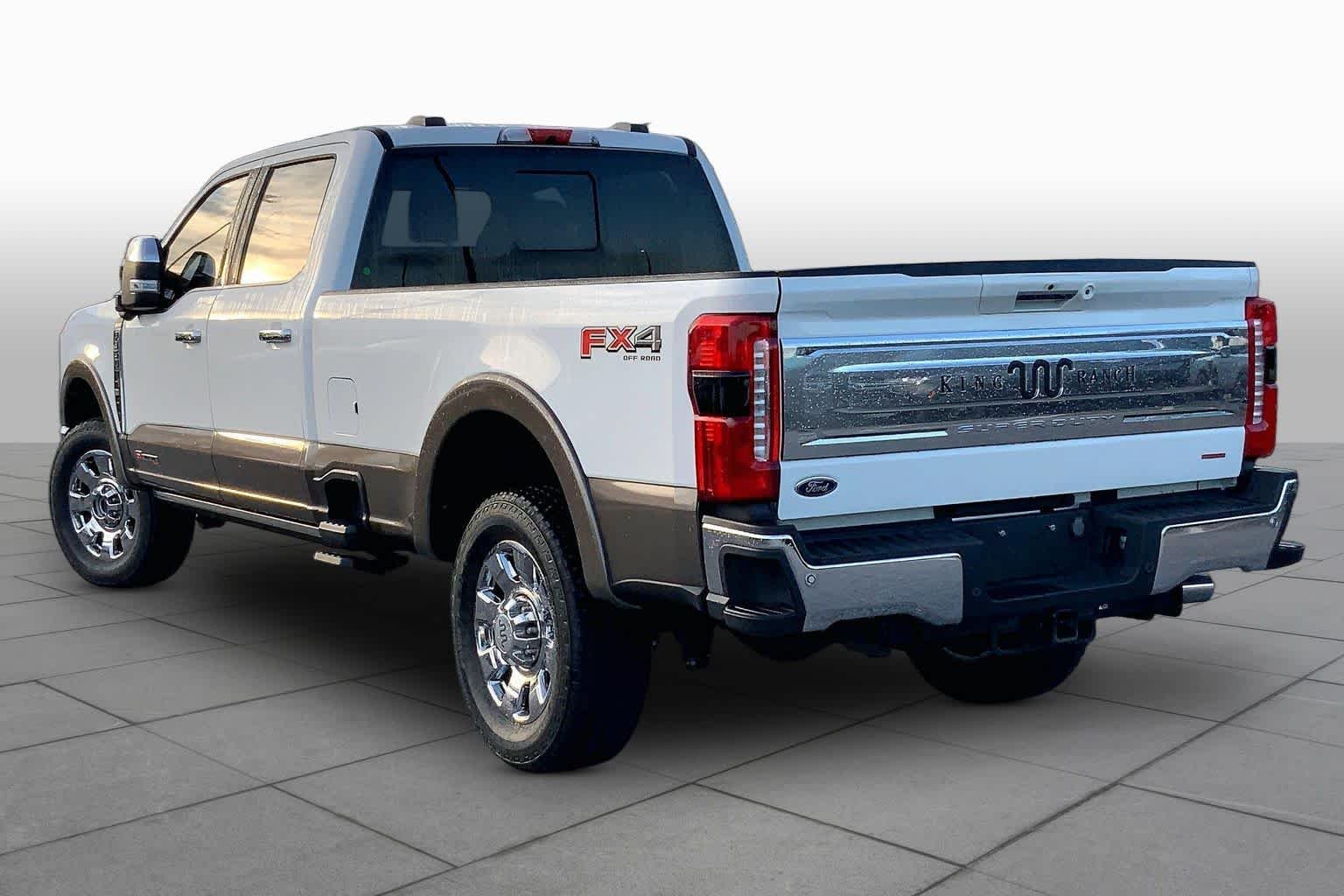 Used 2023 Star White Metallic Tri-Coat Ford King Ranch image 11