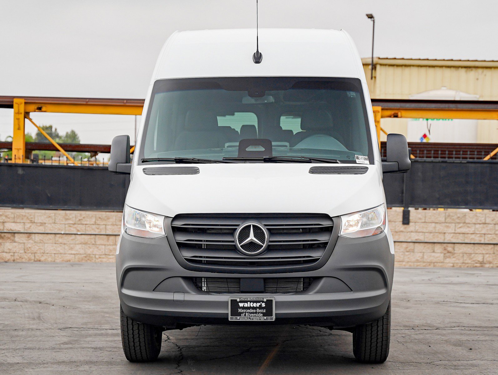 New 2026 Arctic White Mercedes-Benz 2500 High Roof I4 Diesel 170 RWD image 3