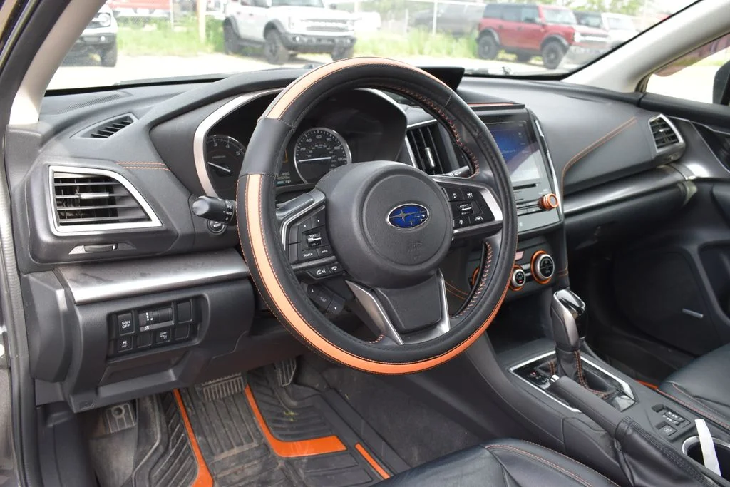 Used 2019 Dark Gray Metallic Subaru 2.0i Limited image 10