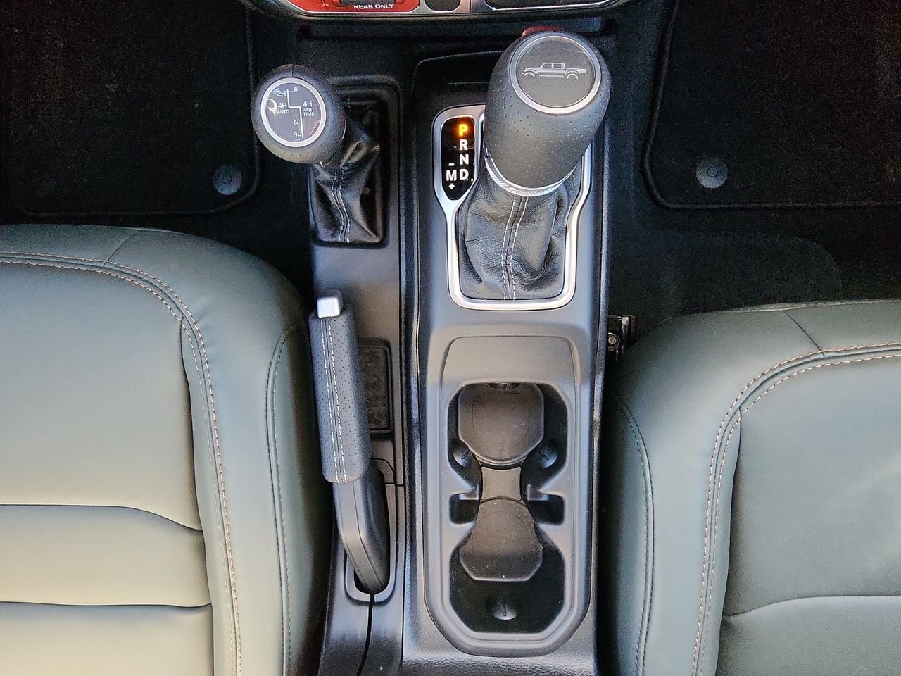 New 2026 Gray Jeep Mojave X image 19