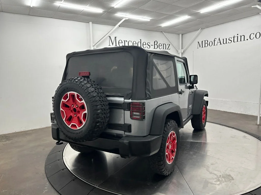 Used 2015 Silver Jeep Sport image 4