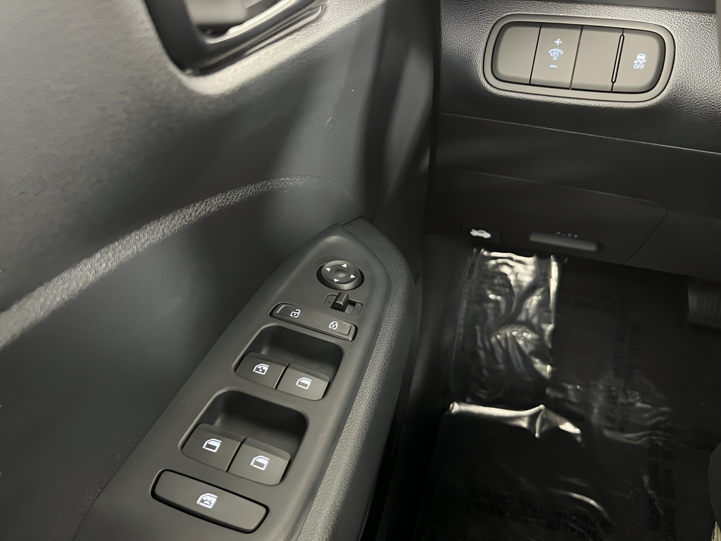 2026 Hyundai Venue SEL - Photo 19