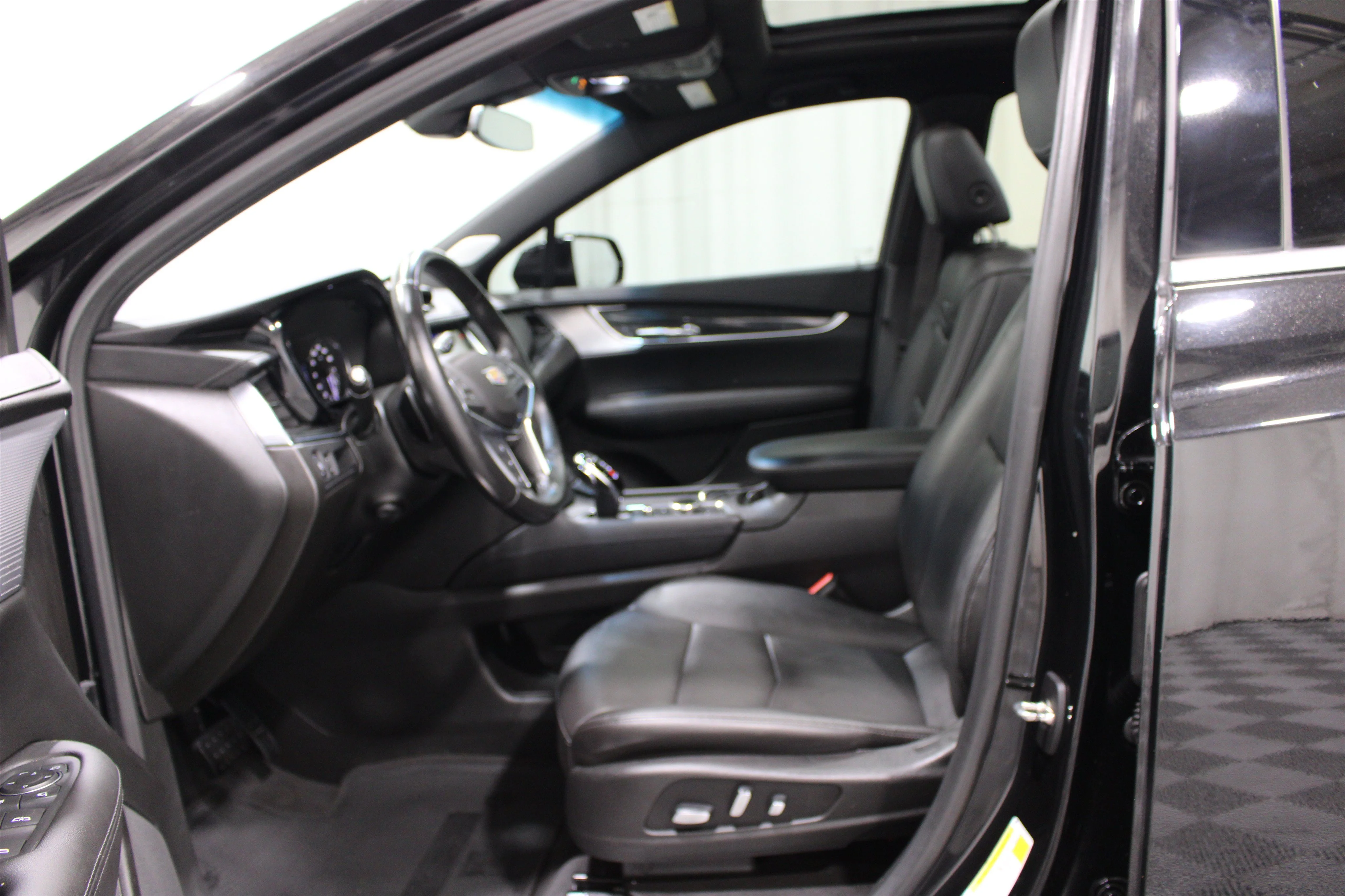 Used 2021 Stellar Black Metallic Cadillac AWD Premium Luxury image 3