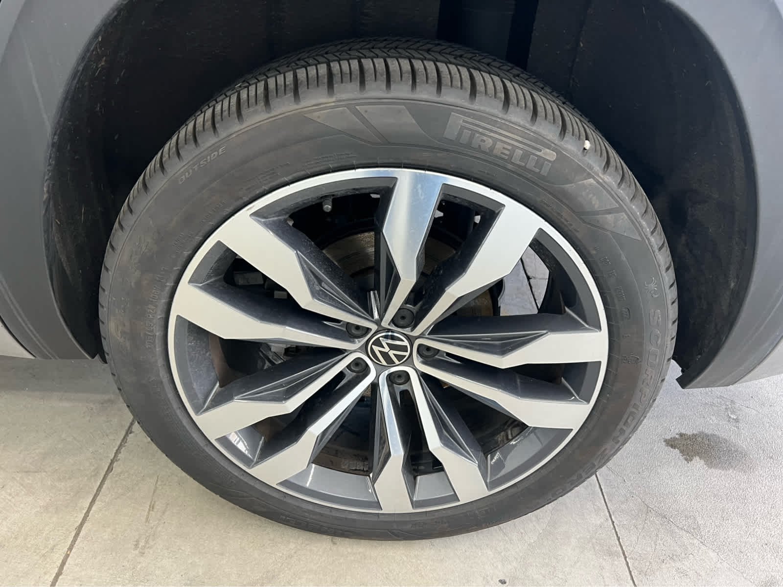 2023 Volkswagen Atlas SEL Premium R-Line - Photo 10