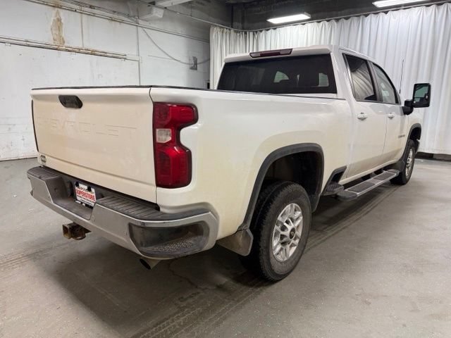 Used 2020 SUMMIT WHITE Chevrolet LT image 6