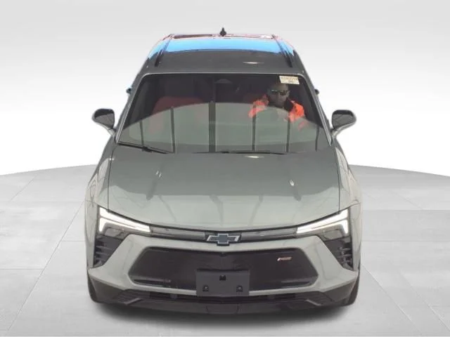 Used 2024 Gray Chevrolet RS image 2