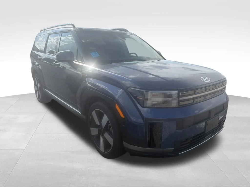 Used 2025 Blue Hyundai Limited image 19