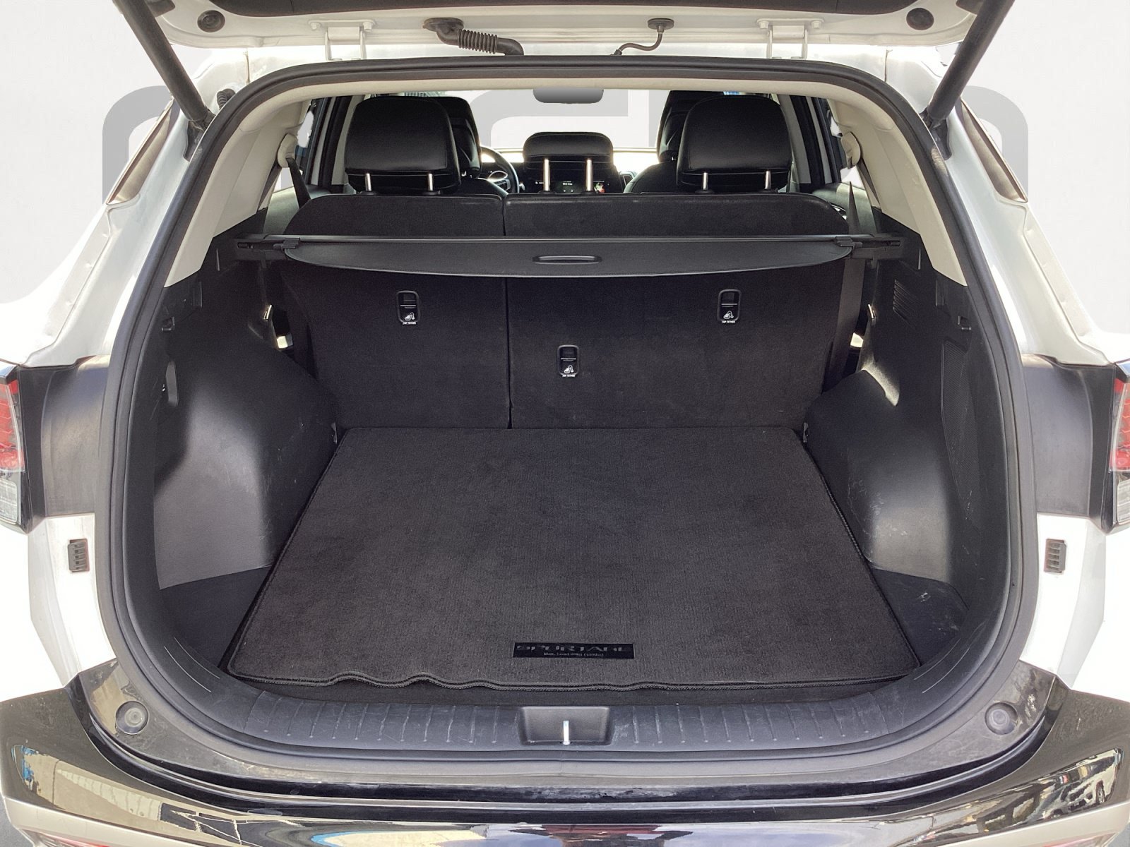 Used 2023 White Kia SX image 16