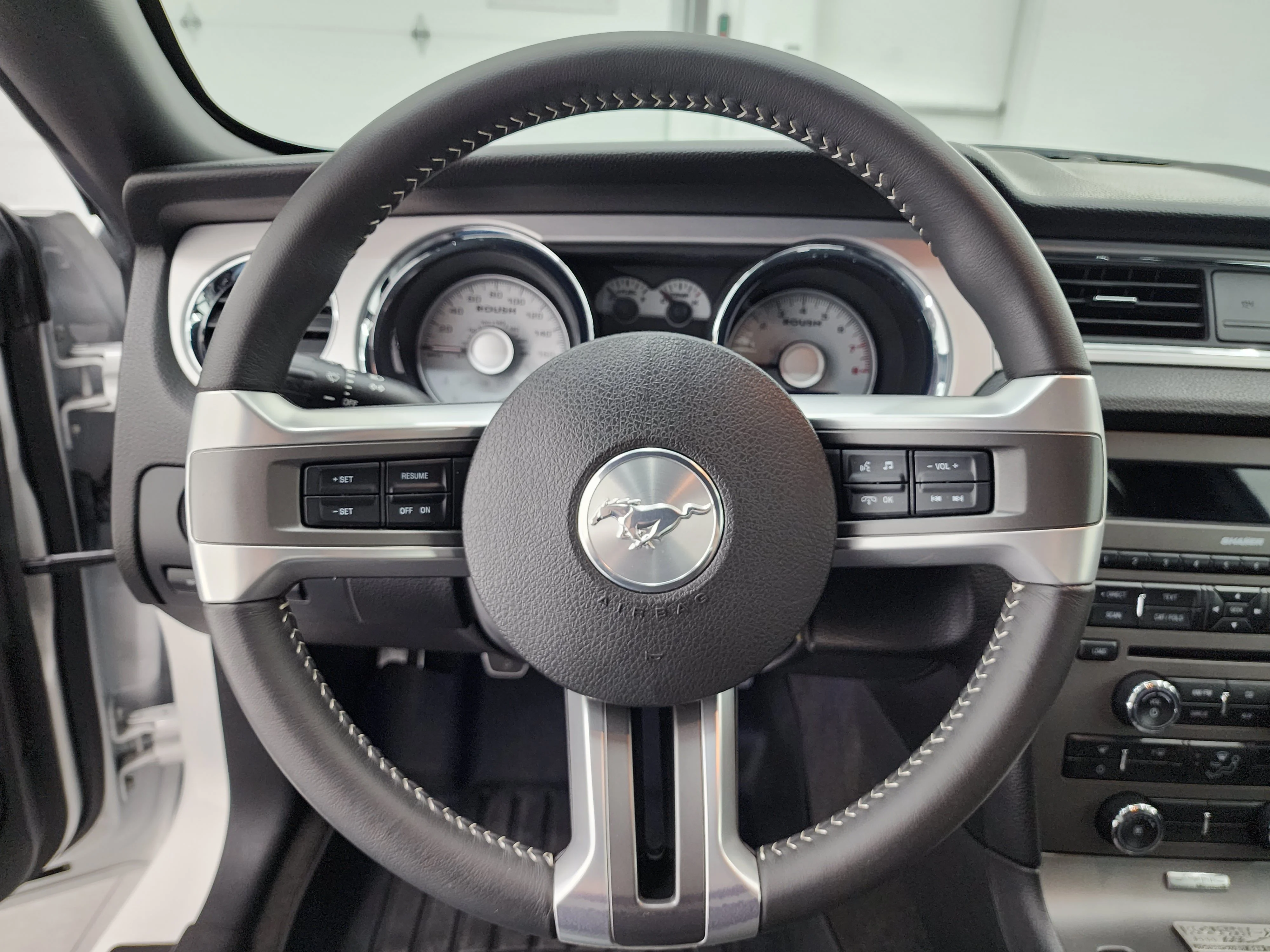 Used 2011 Performance White Ford GT Premium image 60