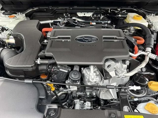 New 2026 CRYSTAL WHITE PEARL Subaru Limited Hybrid image 12