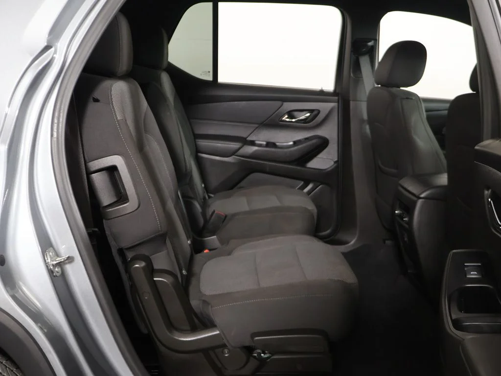 Used 2023 Gray Chevrolet LT image 30
