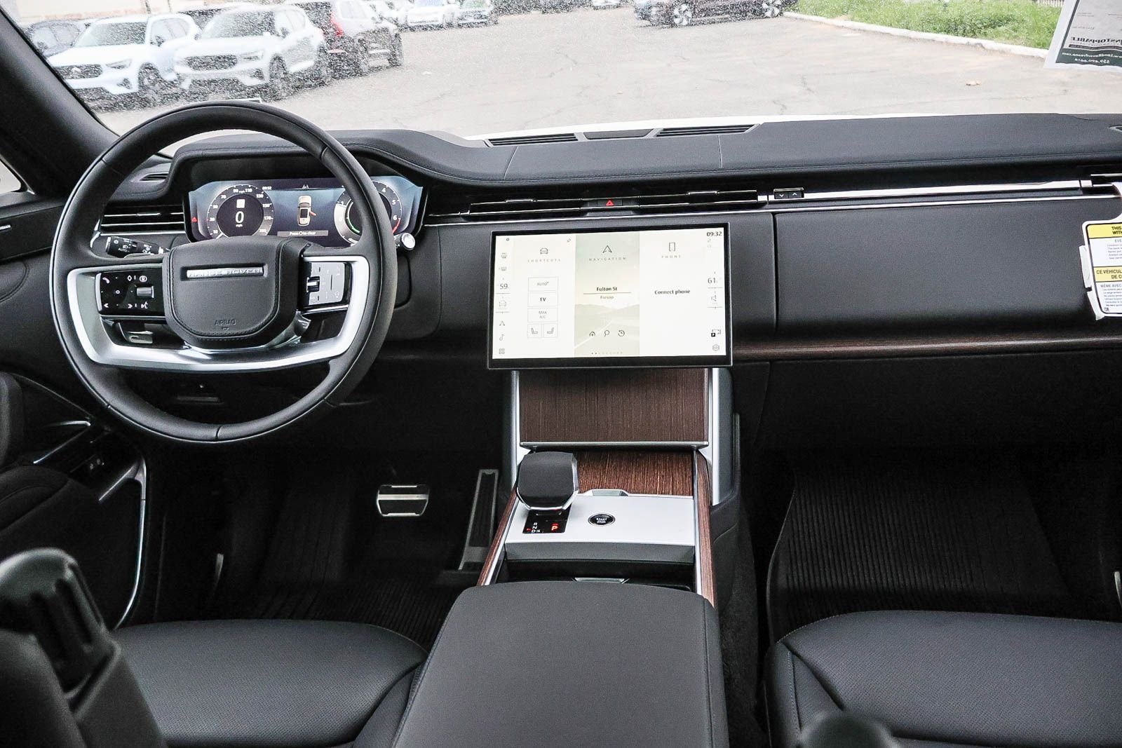 2025 Land Rover Range Rover SE - Photo 21