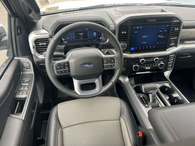 New 2026 Star White Metallic Tri-Coat Ford Lariat image 11