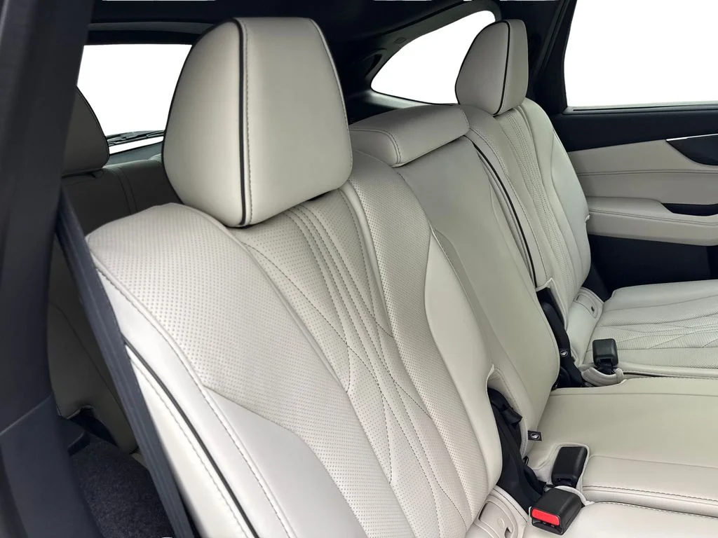 Used 2025  Acura Type S w/Advance Package image 45