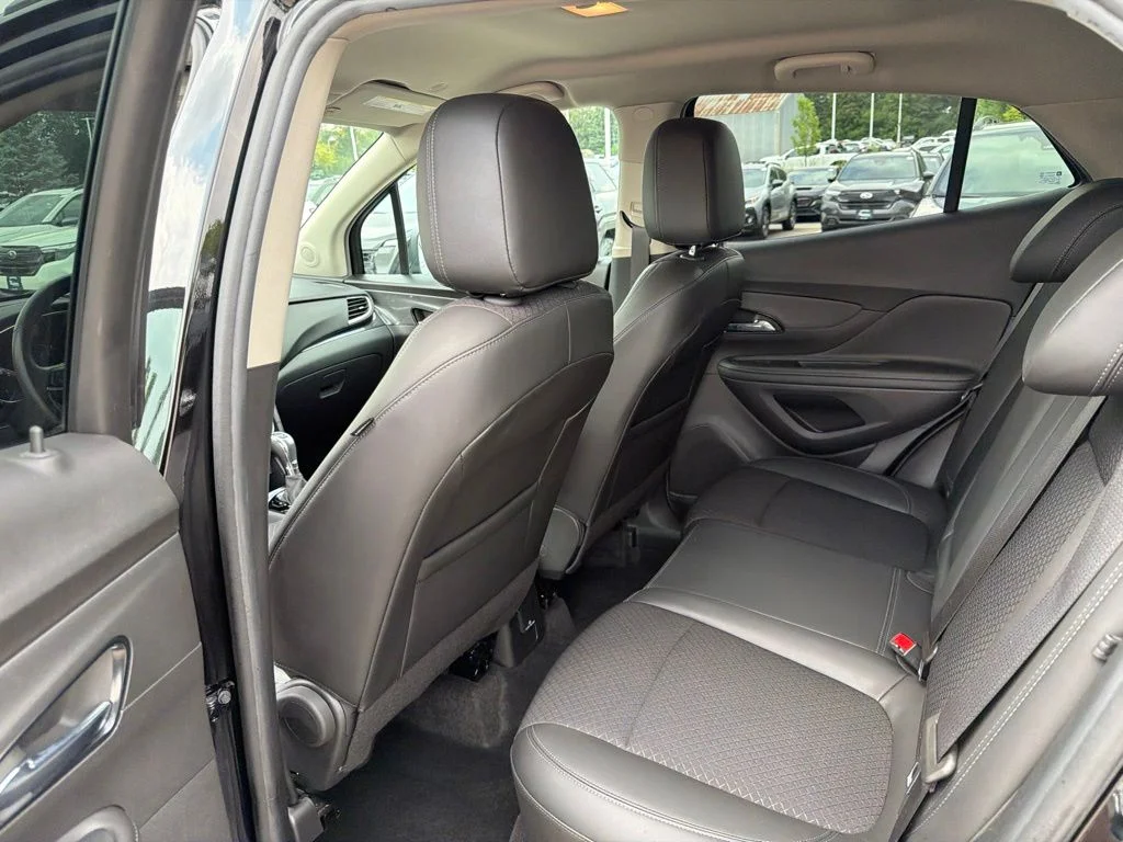 Used 2022 Black Buick Preferred image 18