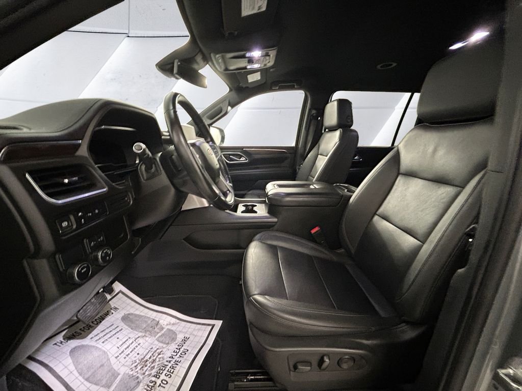 Used 2024 Gray Chevrolet LT image 7