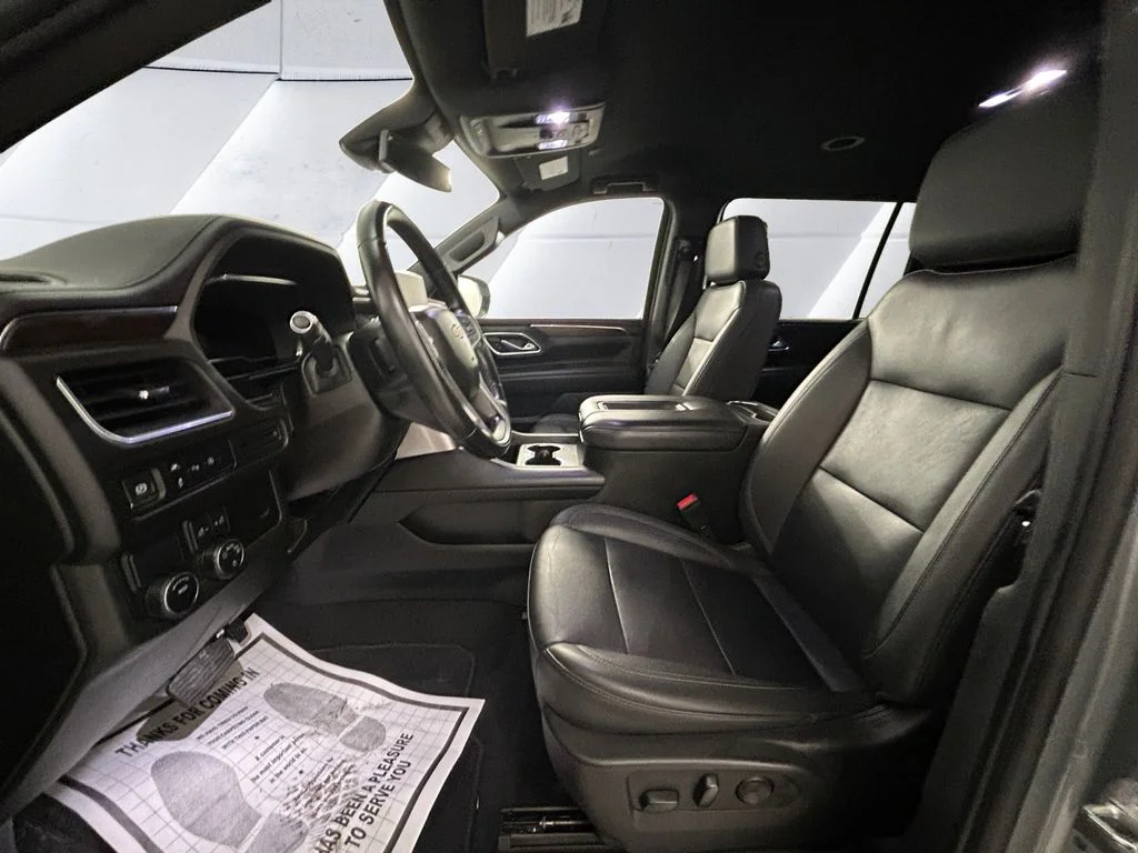 Used 2024 Gray Chevrolet LT image 7