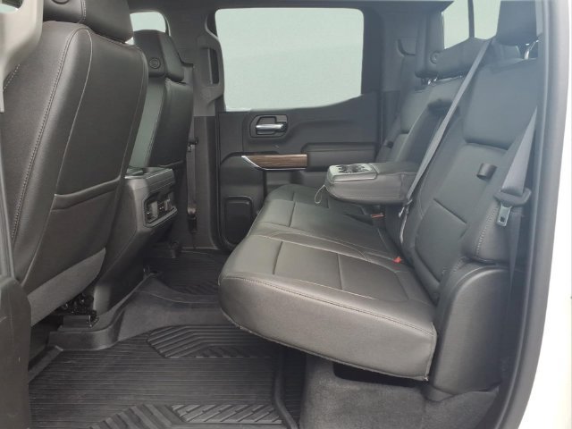 Used 2022 IRIDESCENT PEARL TRICOAT Chevrolet LT Trail Boss image 19