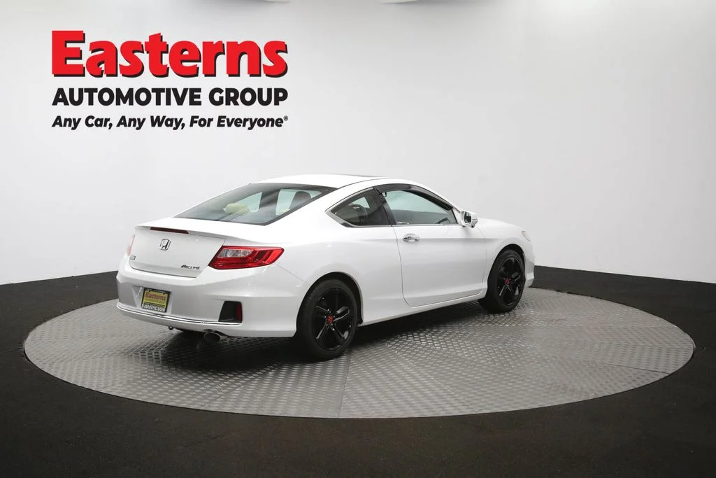 Used 2015 White Honda EX-L image 40