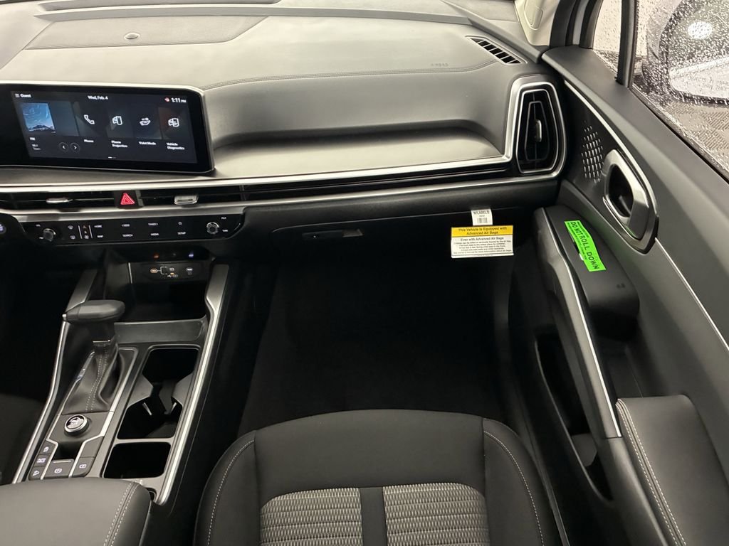 New 2026 Glacial White Pearl Kia LX image 16