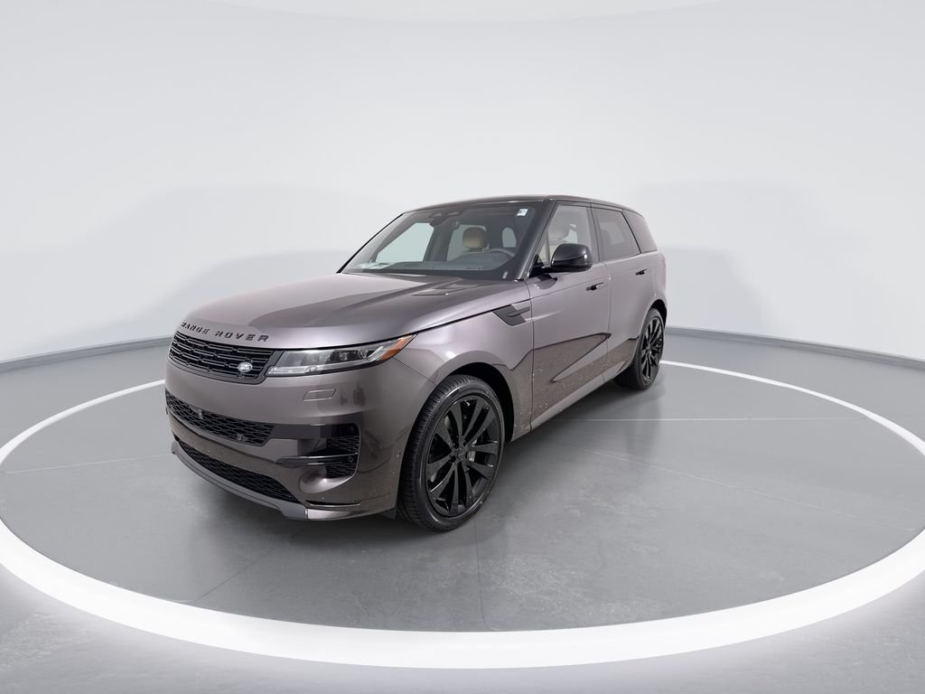 New 2026 Charente Grey Land Rover Dynamic SE image 4