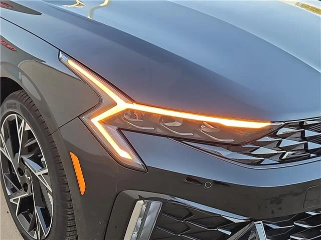 New 2026 Aurora Black KIA  image 6