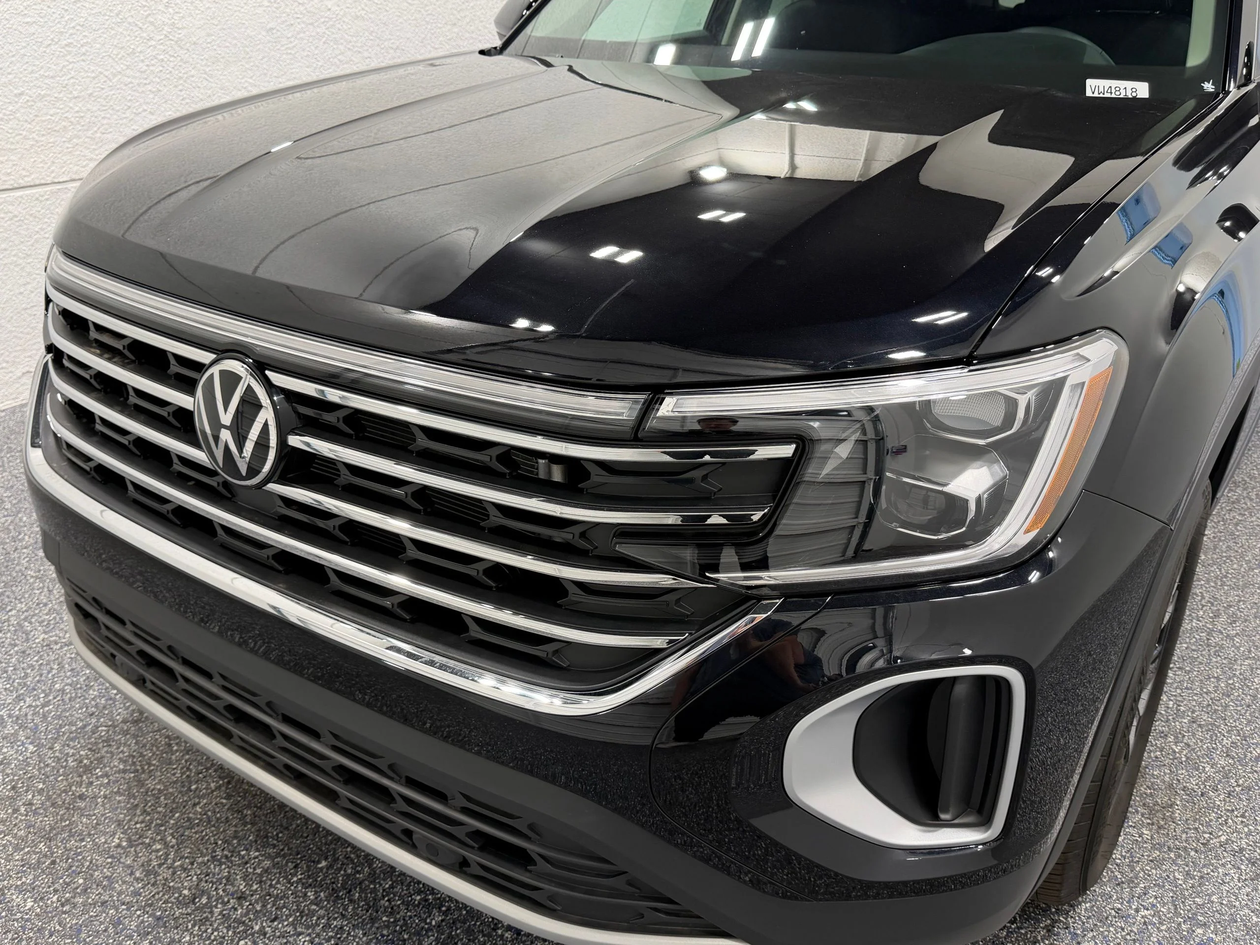 New 2026 Black Volkswagen 2.0T SE image 15