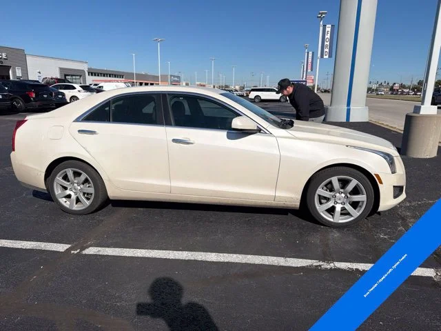 Used 2014 White Diamond Clearcoat Cadillac 2.5L image 4
