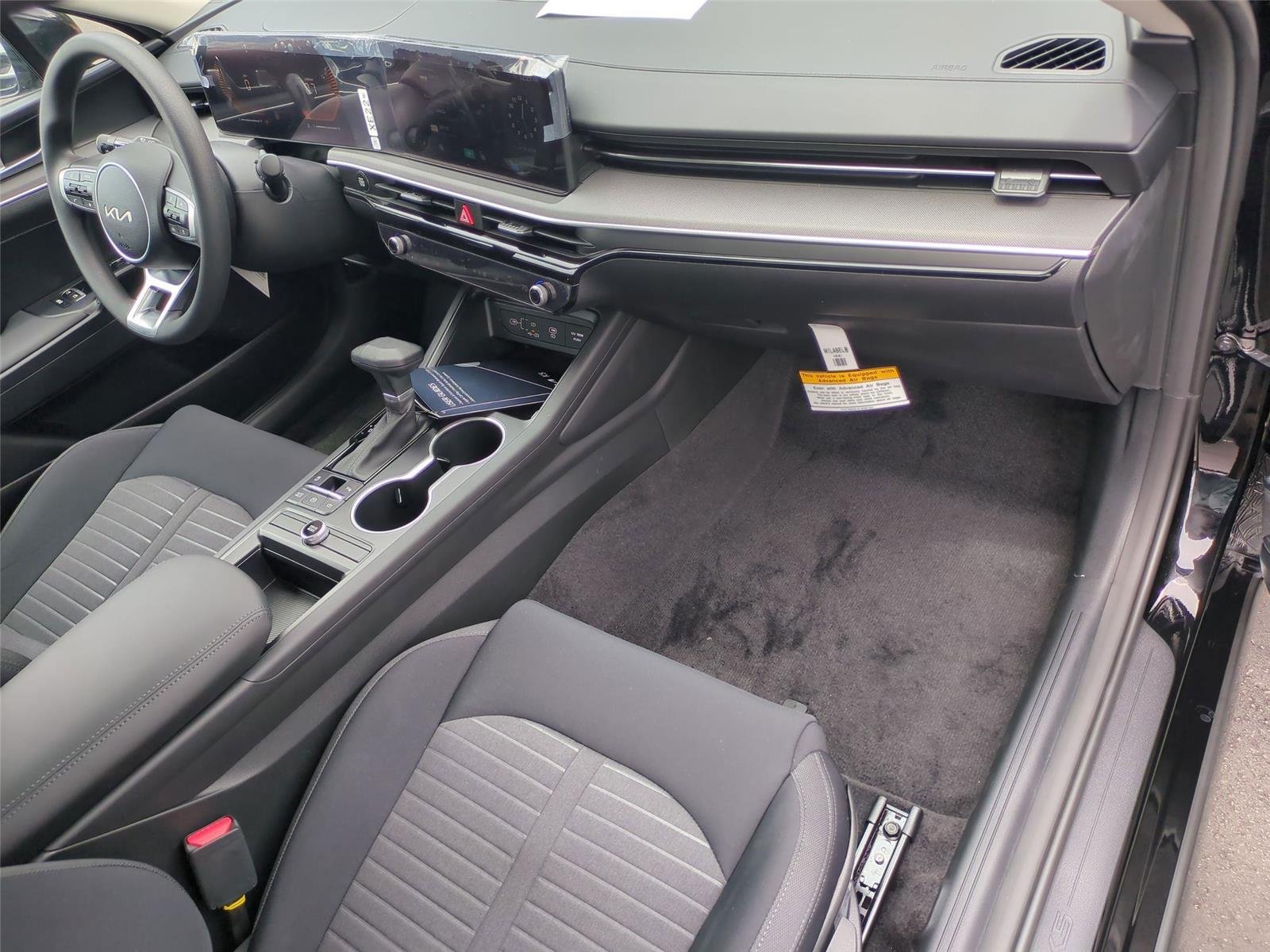 New 2026 Aurora Black Pearl Kia LXS image 37