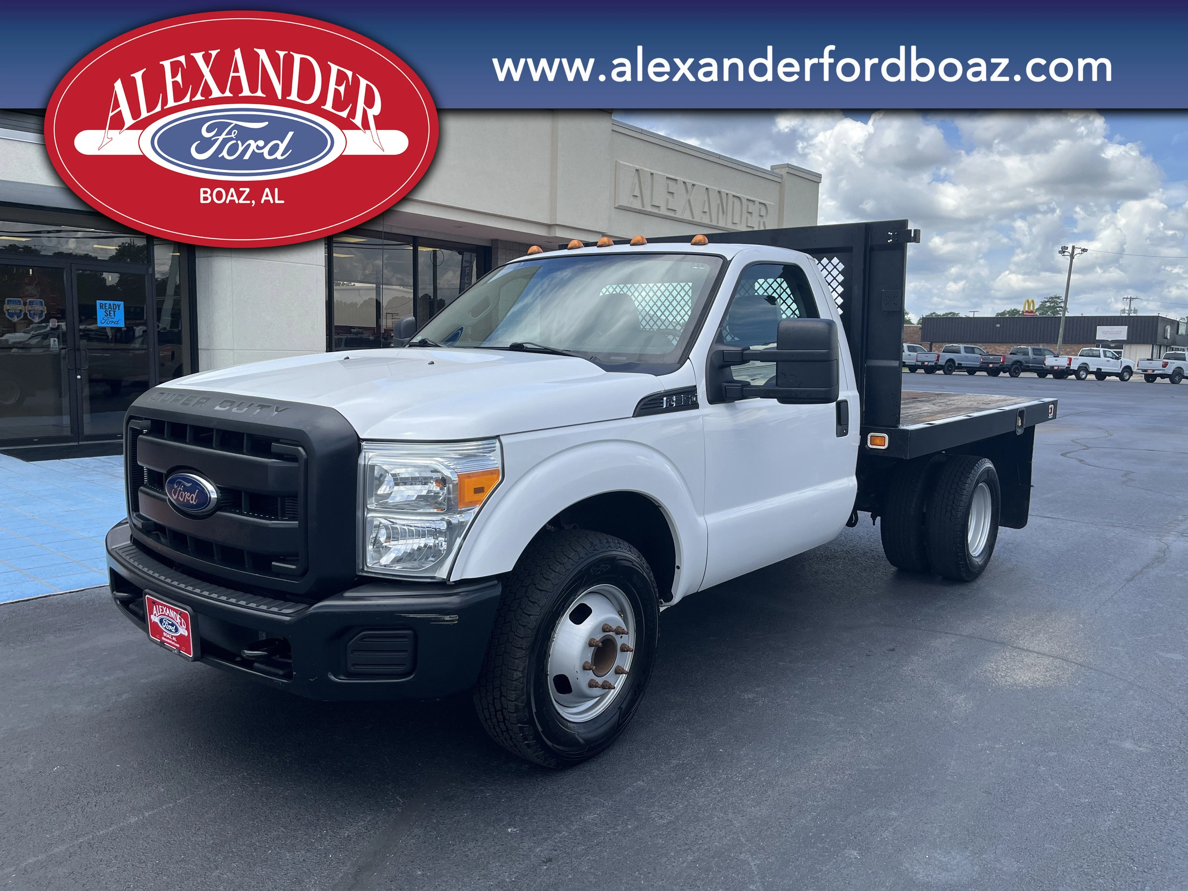 2015 Ford F-350 XL Regular Cab 141-In DRW's photo