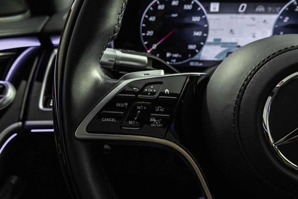 Used 2022 Black Mercedes-Benz S 580 image 18