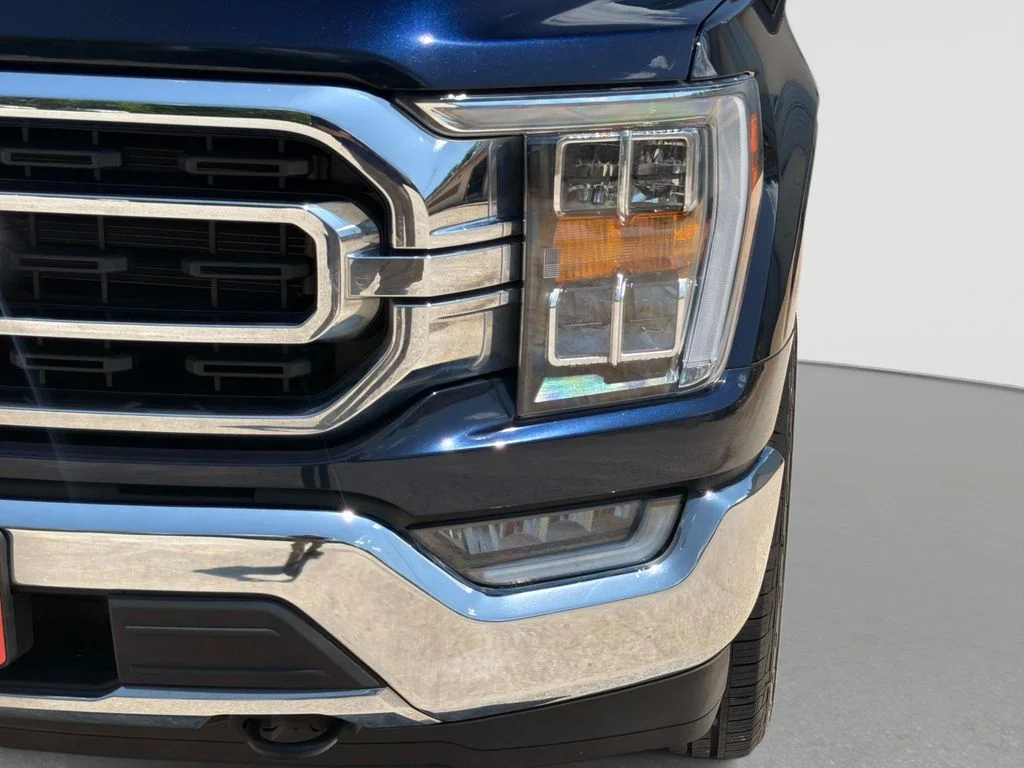 Used 2023 Blue Ford XLT image 11