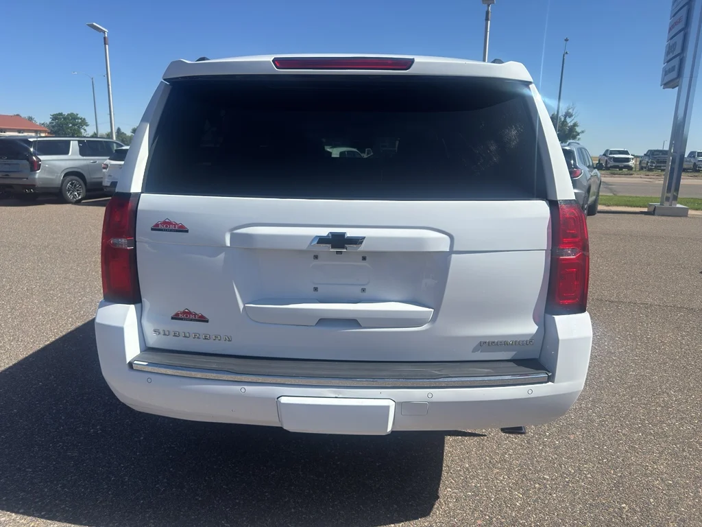 Used 2019 Summit White Chevrolet Premier image 7