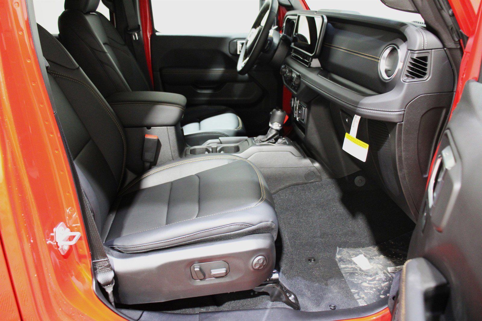 2025 Jeep Wrangler 4xe Sahara 4XE - Photo 27