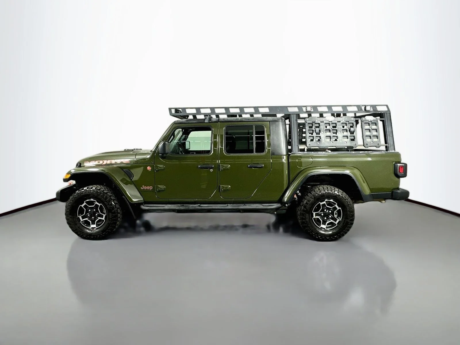 Used 2023 Sarge Green Clearcoat Jeep Mojave image 4