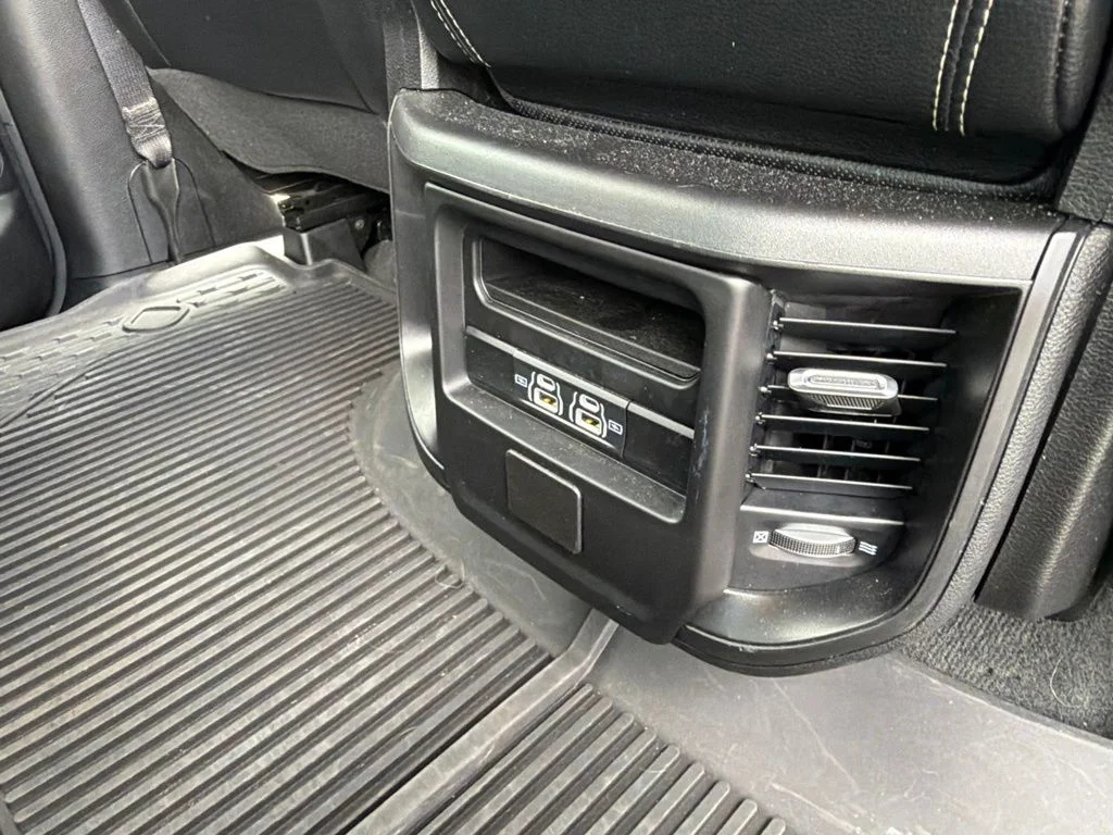 Used 2022 Black Ram Laramie image 31
