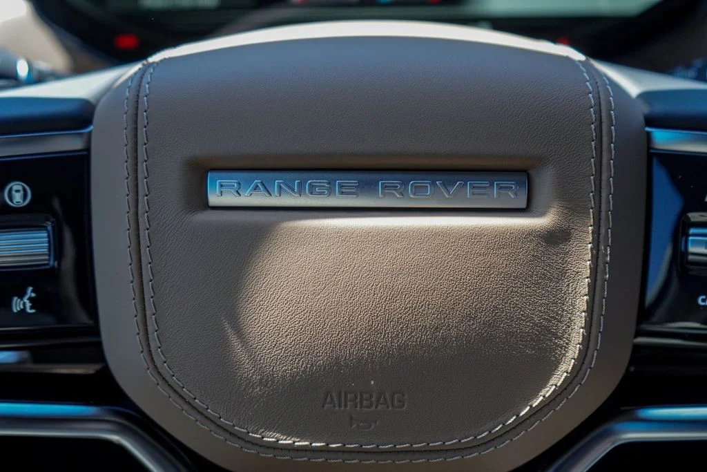 New 2026 Carpathian Gray Premium Metallic Land Rover SE image 18