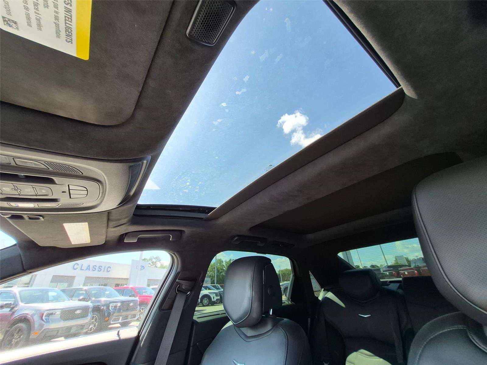 Used 2018 Stellar Black Metallic Cadillac Platinum AWD image 13
