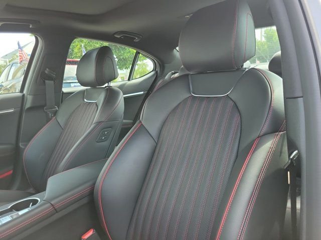 2026 GENESIS G70 Sport Prestige - Photo 19