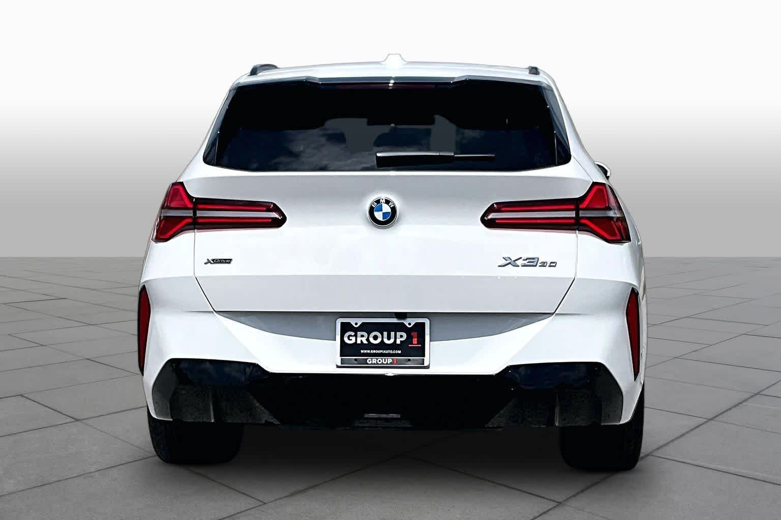 Used 2026 Alpine White BMW 30 xDrive image 4
