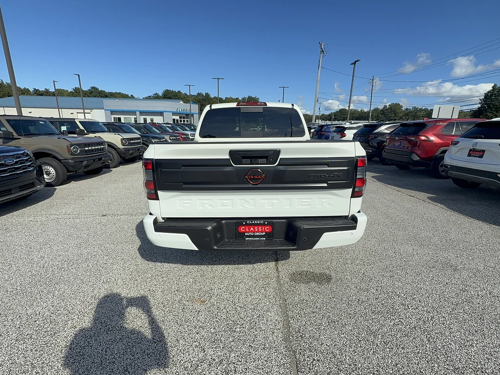Used 2026 Glacier White Nissan PRO-4X image 4